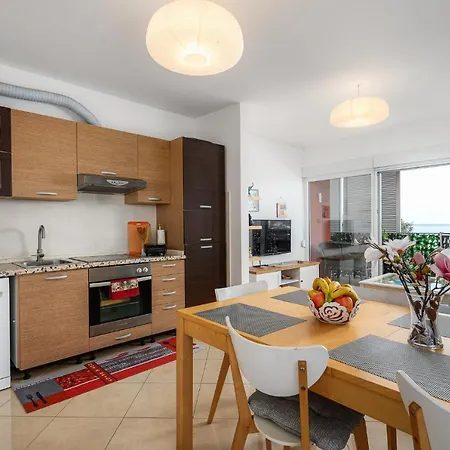 Apartment Ares 13 In Umag Center Exterior photo