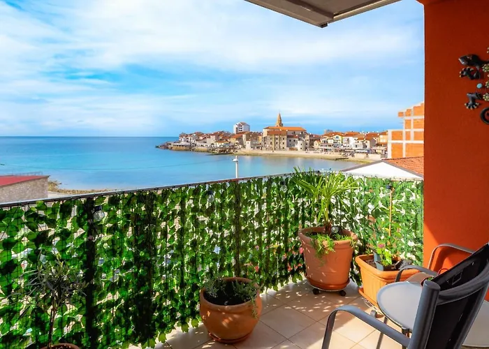 Apartment Ares 13 In Umag Center